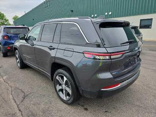 2023 Jeep Grand Cherokee 4xe Base