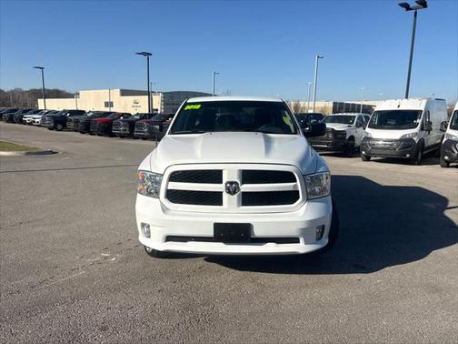 2018 RAM 1500 Express Quad Cab 4x4 64' Box