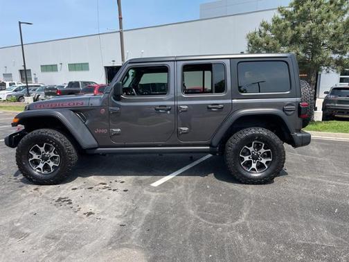 Photo 4 of 30 of 2019 Jeep Wrangler Unlimited Rubicon
