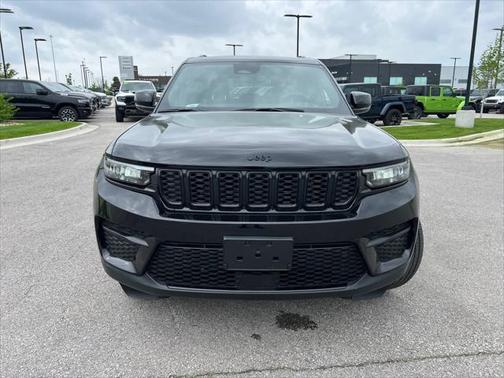 2023 Jeep Grand Cherokee Altitude