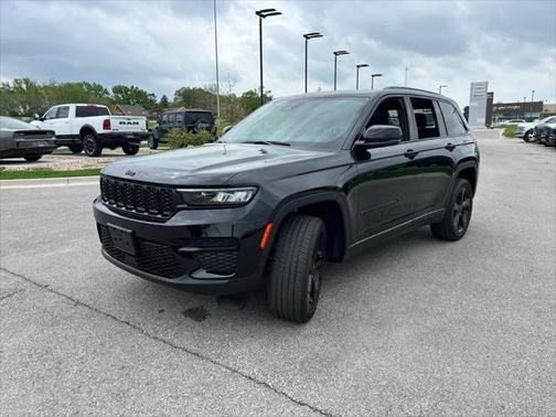 2023 Jeep Grand Cherokee Altitude