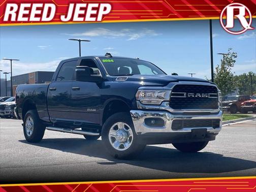 2024 RAM 2500 Big Horn Crew Cab 4x4 64' Box