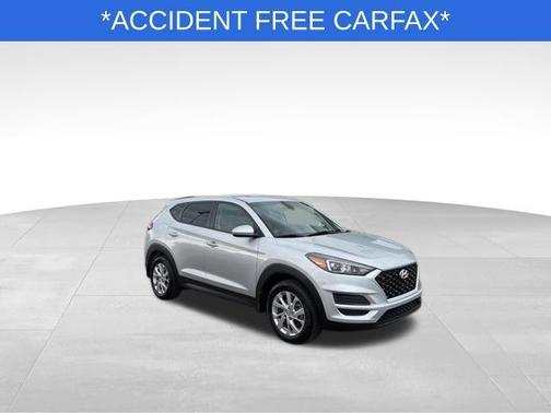 Molten Silver 2019 Hyundai TUCSON SE
