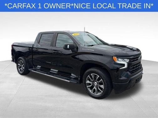 Black 2022 Chevrolet Silverado 1500 RST