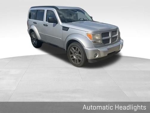 Bright Silver Clearcoat Metallic 2011 Dodge Nitro Heat