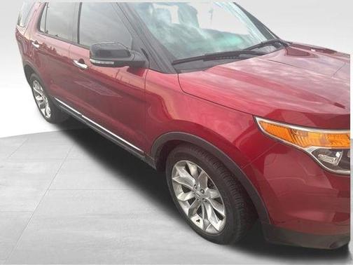 Ruby Red Metallic 2013 Ford Explorer XLT