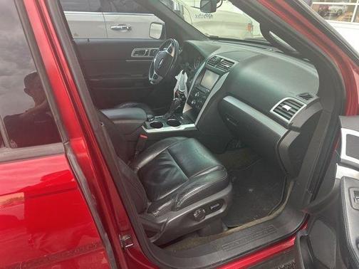 Ruby Red Metallic 2013 Ford Explorer XLT