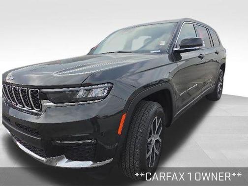Rocky Mountain Pearlcoat 2023 Jeep Grand Cherokee L Limited