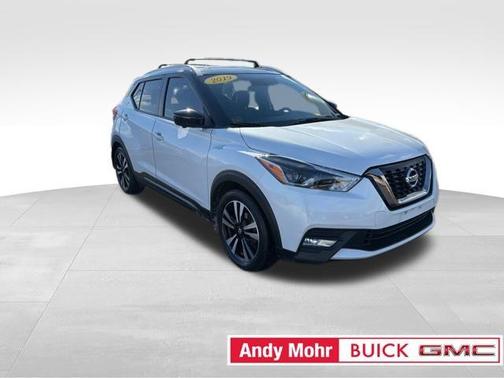 2019 Nissan Kicks SR