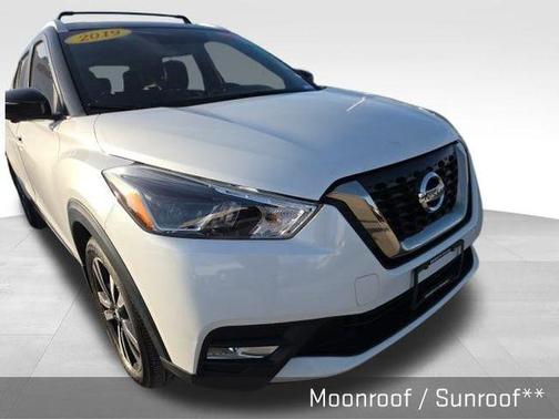 2019 Nissan Kicks SR