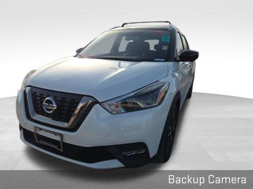 2019 Nissan Kicks SR