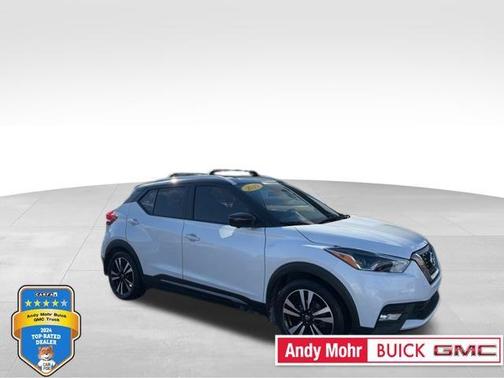 2019 Nissan Kicks SR