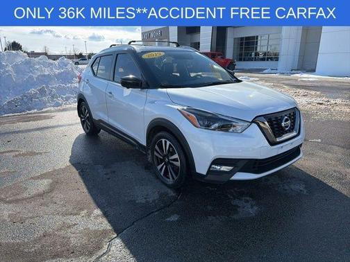2019 Nissan Kicks SR