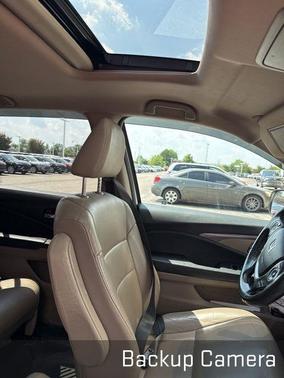 2017 Honda Pilot EX-L w/ Navigation