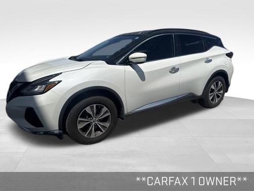White 2019 Nissan Murano SV
