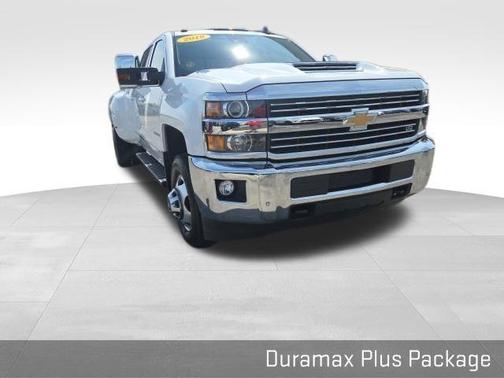 Summit White 2018 Chevrolet Silverado 3500 LTZ