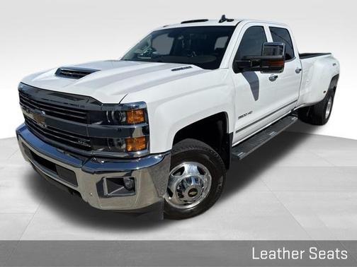Summit White 2018 Chevrolet Silverado 3500 LTZ