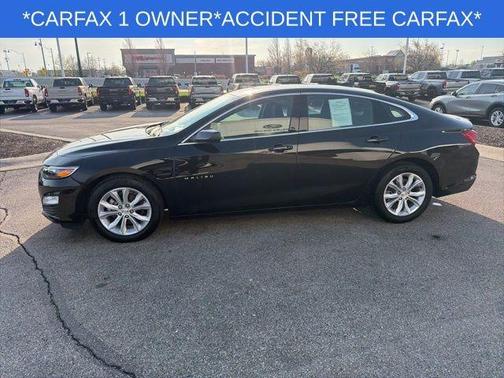 Mosaic Black Metallic 2024 Chevrolet Malibu LT