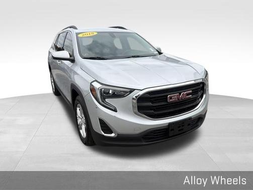 Quicksilver Metallic 2018 GMC Terrain SLE
