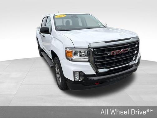 2022 GMC Canyon AT4 w/Leather
