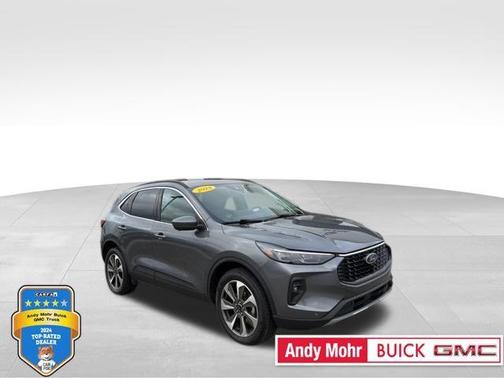 Carbonized Gray Metallic 2024 Ford Escape Platinum