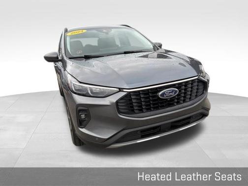 Carbonized Gray Metallic 2024 Ford Escape Platinum
