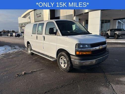 2024 Chevrolet Express 2500 Work Van
