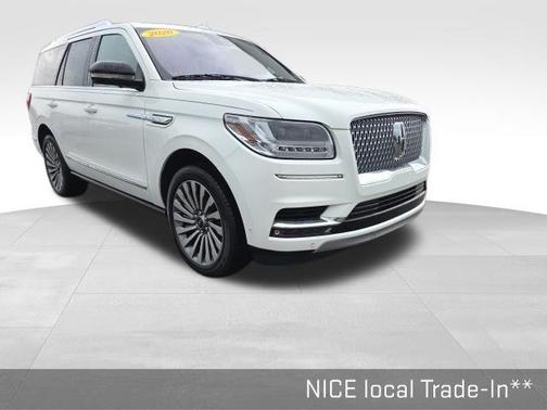 White 2020 Lincoln Navigator Reserve