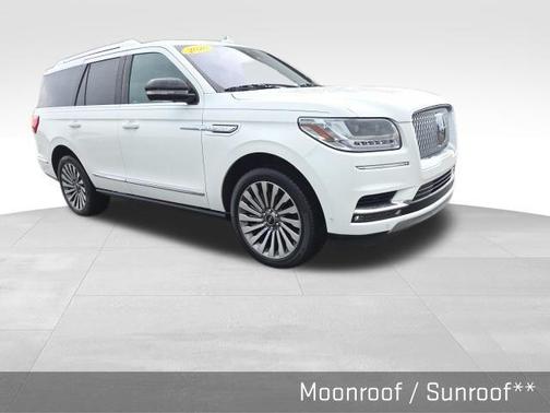 White 2020 Lincoln Navigator Reserve