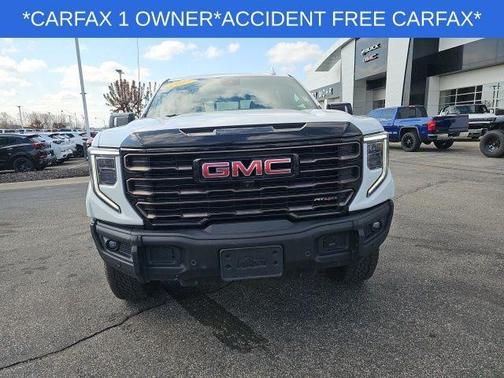 2023 GMC Sierra 1500 AT4X