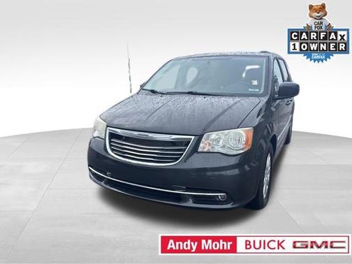 2012 Chrysler Town & Country Touring