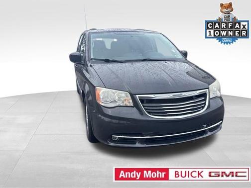 2012 Chrysler Town & Country Touring