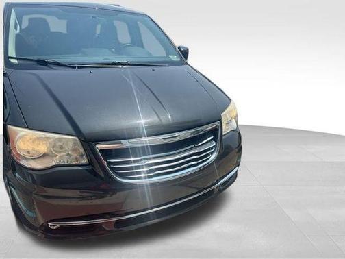 2012 Chrysler Town & Country Touring