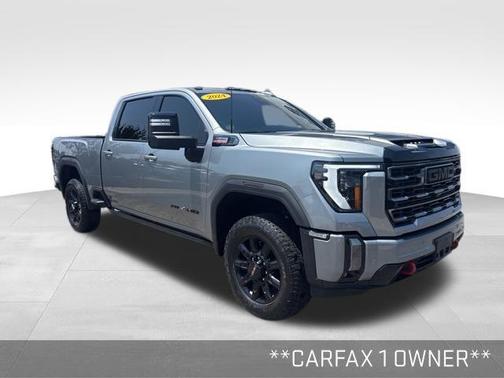 2024 GMC Sierra 2500 AT4