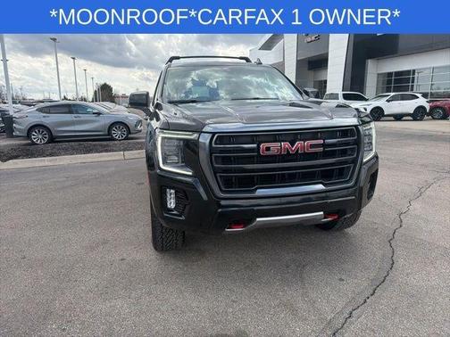 Onyx Black 2022 GMC Yukon AT4