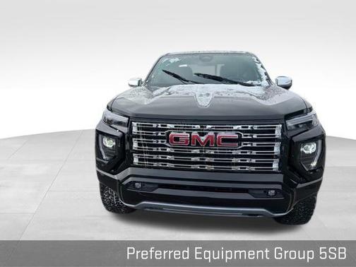 2024 GMC Canyon Denali