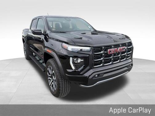 Onyx Black 2024 GMC Canyon AT4