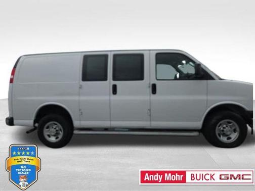 Summit White 2024 Chevrolet Express 2500 Work Van