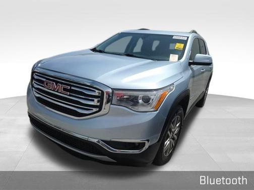 2017 GMC Acadia SLE-2