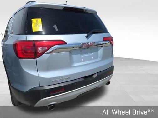 2017 GMC Acadia SLE-2