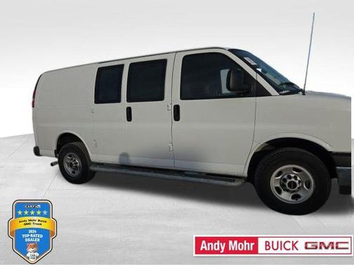 2023 GMC Savana 2500 Work Van