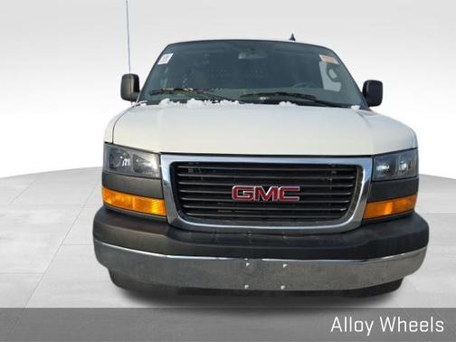 2023 GMC Savana 2500 Work Van