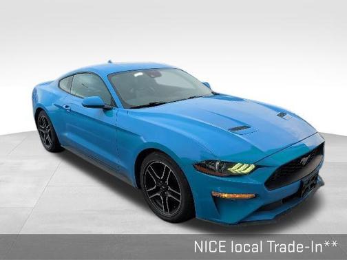 2022 Ford Mustang EcoBoost Premium