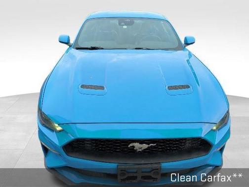 2022 Ford Mustang EcoBoost Premium