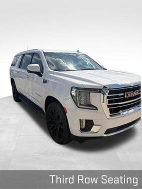 Summit White 2023 GMC Yukon XL SLT