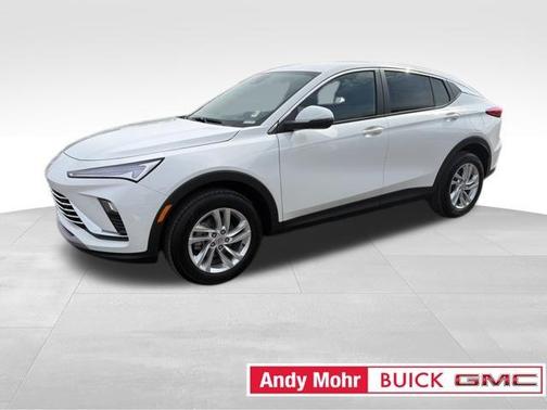 Summit White 2026 Buick Envista Preferred