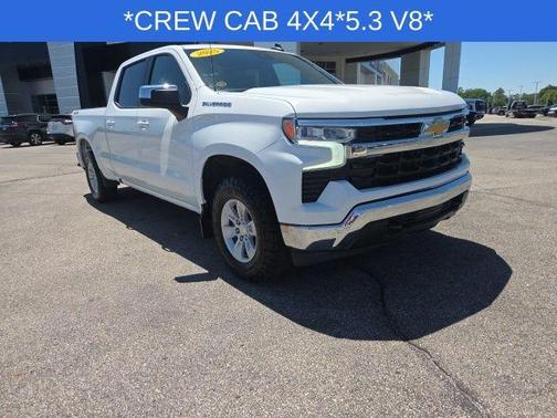 Summit White 2025 Chevrolet Silverado 1500 LT
