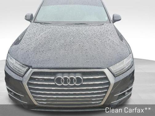 Ink Blue Metallic 2017 Audi Q7 3.0T Prestige