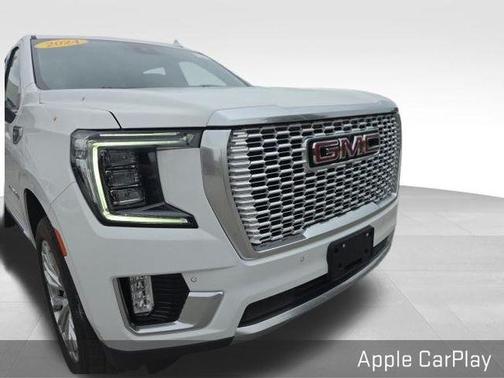 White Frost Tri-Coat 2024 GMC Yukon XL Denali