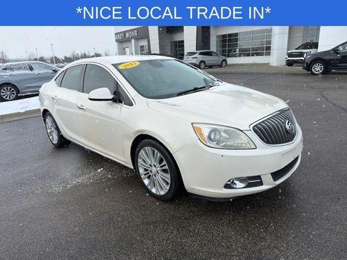 White Diamond Clearcoat 2013 Buick Verano Base